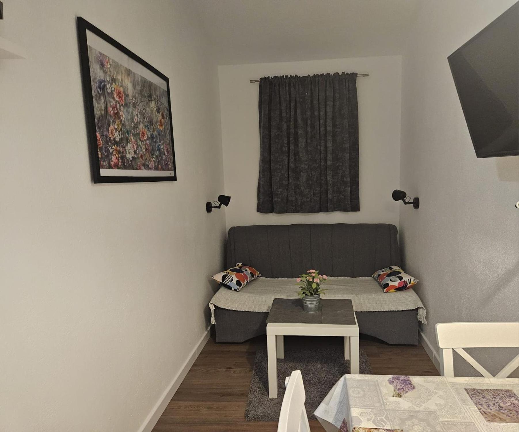 Apartmani Mare Baška Voda Eksteriør billede
